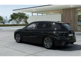 BMW iX (2026) thumbnail 2