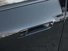 BMW iX (2026) thumbnail 13