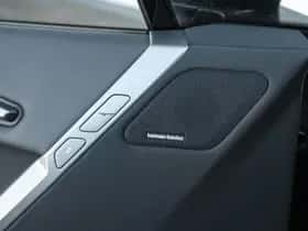 BMW iX (2026) thumbnail 10
