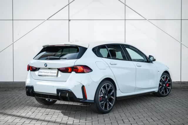 BMW 1-Serie (2025) thumbnail 2