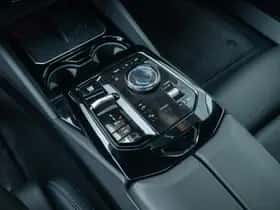 BMW 5-Serie (2024) thumbnail 12