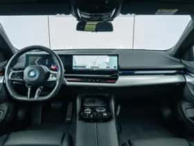 BMW 5-Serie (2024) thumbnail 3
