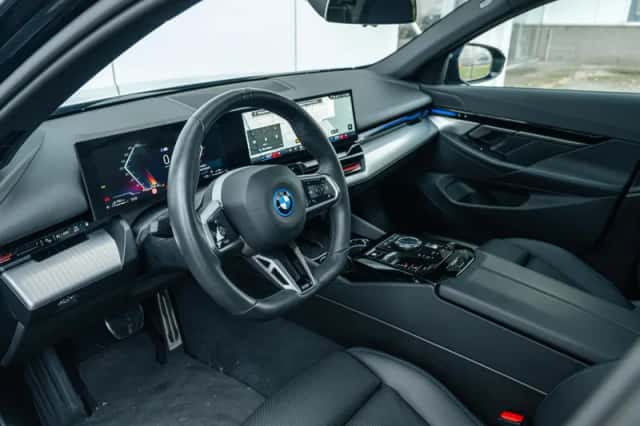BMW 5-Serie (2024) thumbnail 4