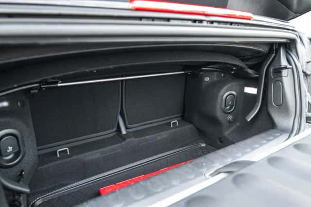 MINI Cabrio (2022) thumbnail 6