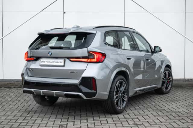 BMW X1 (2025) thumbnail 2