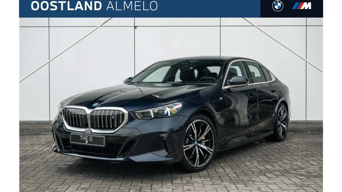 BMW i5 (2026) — foto 1