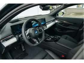 BMW i5 (2026) thumbnail 13