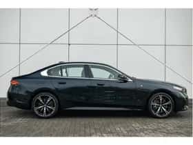 BMW i5 (2026) thumbnail 3
