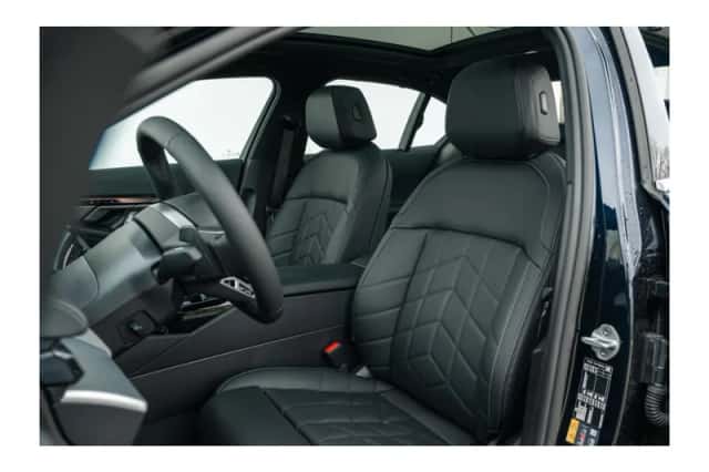 BMW i5 (2026) thumbnail 6