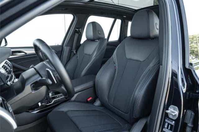BMW X3 (2021) thumbnail 4