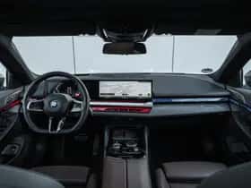 BMW 5-Serie (2025) thumbnail 3