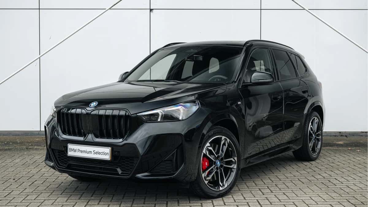 BMW X1 (2025) — foto 1