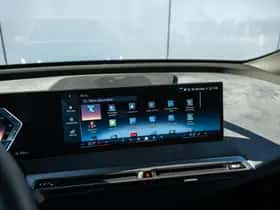 BMW iX (2025) thumbnail 30