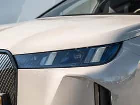 BMW iX (2025) thumbnail 9