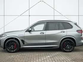 BMW X5 (2025) thumbnail 2