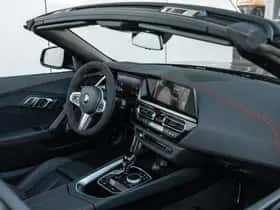BMW Z4 (2026) thumbnail 9