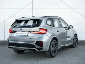 BMW X1 (2024) thumbnail 2