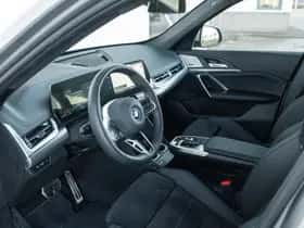 BMW X1 (2024) thumbnail 36