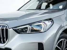 BMW X1 (2024) thumbnail 8