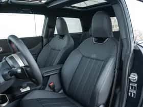 MINI Hatchback (2026) thumbnail 5