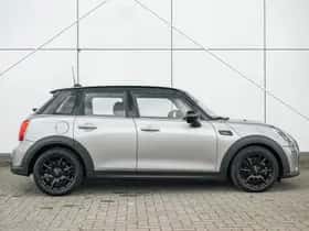 MINI Hatchback (2023) thumbnail 14
