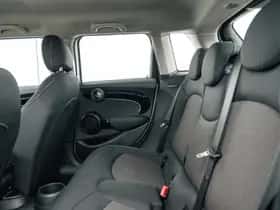 MINI Hatchback (2023) thumbnail 5