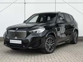 BMW iX1 (2024)