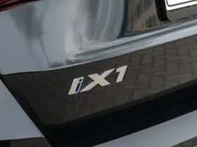 BMW iX1 (2024) thumbnail 17
