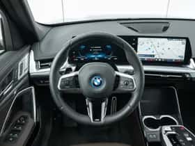 BMW iX1 (2024) thumbnail 34