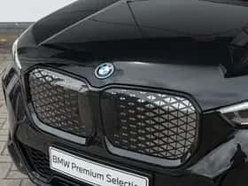 BMW iX1 (2024) thumbnail 7