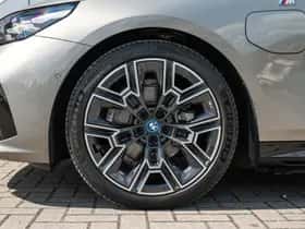 BMW 5-Serie (2025) thumbnail 37