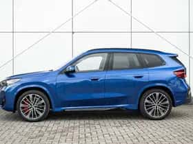 BMW iX1 (2025) thumbnail 18