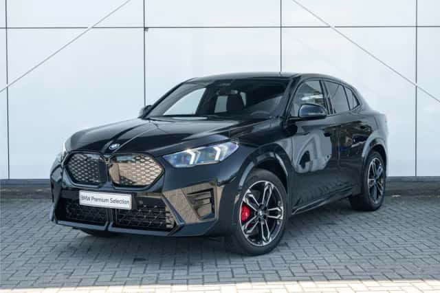 BMW iX2 (2026) thumbnail 1