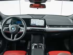 BMW iX2 (2026) thumbnail 3