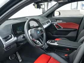BMW iX2 (2026) thumbnail 32