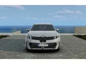 BMW iX3 (2026) thumbnail 3