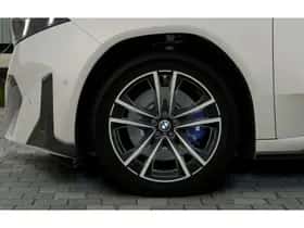 BMW iX3 (2026) thumbnail 6