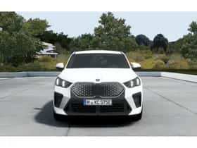 BMW iX2 (2026) thumbnail 3