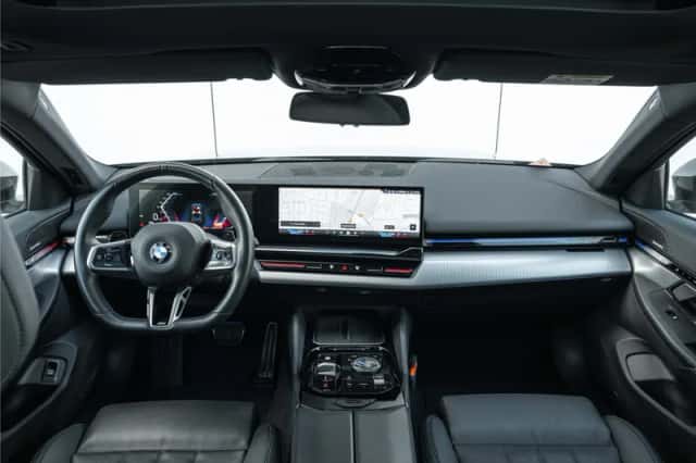 BMW 5-Serie (2025) thumbnail 3