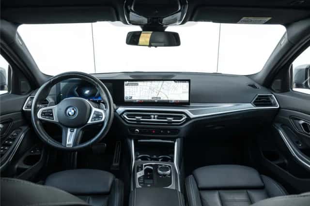 BMW 3-Serie (2024) thumbnail 3