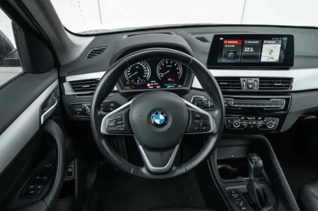 BMW X1 (2021) thumbnail 5
