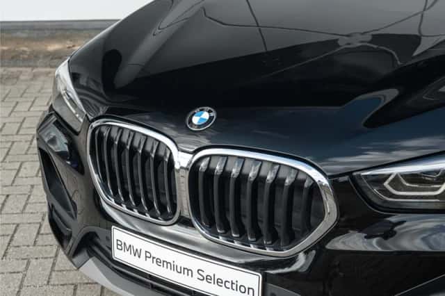 BMW X1 (2021) thumbnail 6