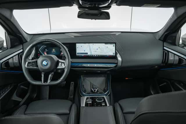 BMW X3 (2025) thumbnail 3