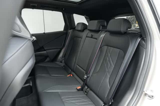 BMW X3 (2025) thumbnail 5