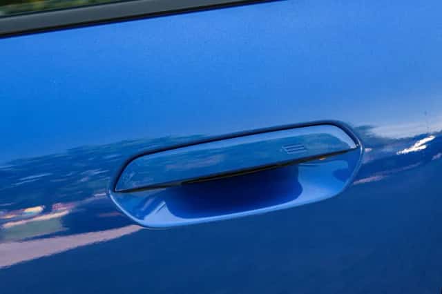 BMW iX2 (2026) thumbnail 5