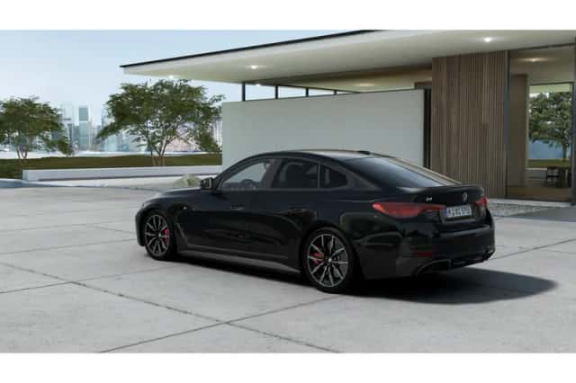 BMW i4 (2026) thumbnail 2