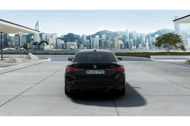 BMW i4 (2026) thumbnail 4