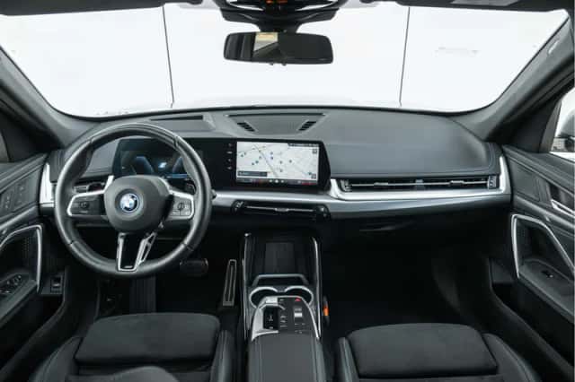 BMW X1 (2025) thumbnail 3