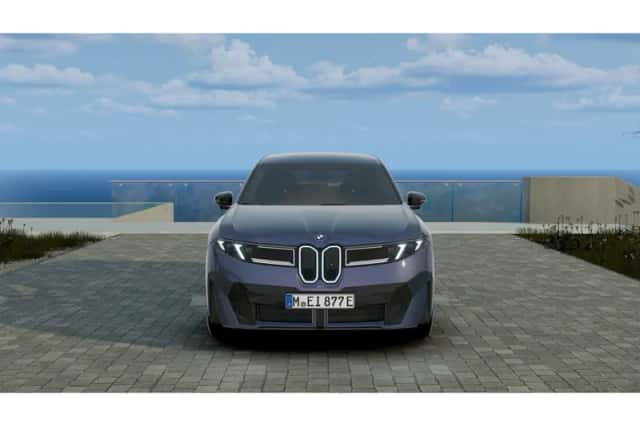 BMW iX3 (2026) thumbnail 3