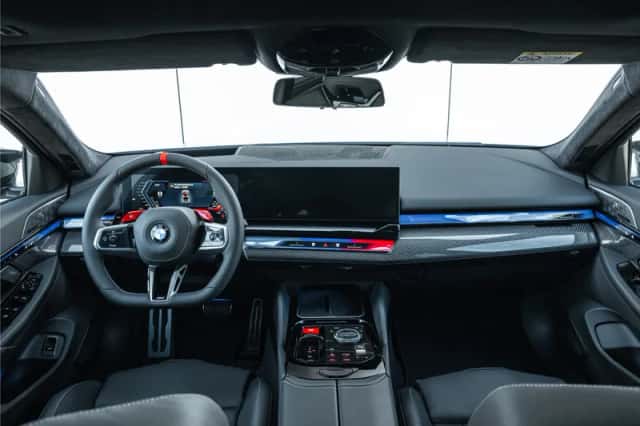 BMW M5 (2026) thumbnail 3